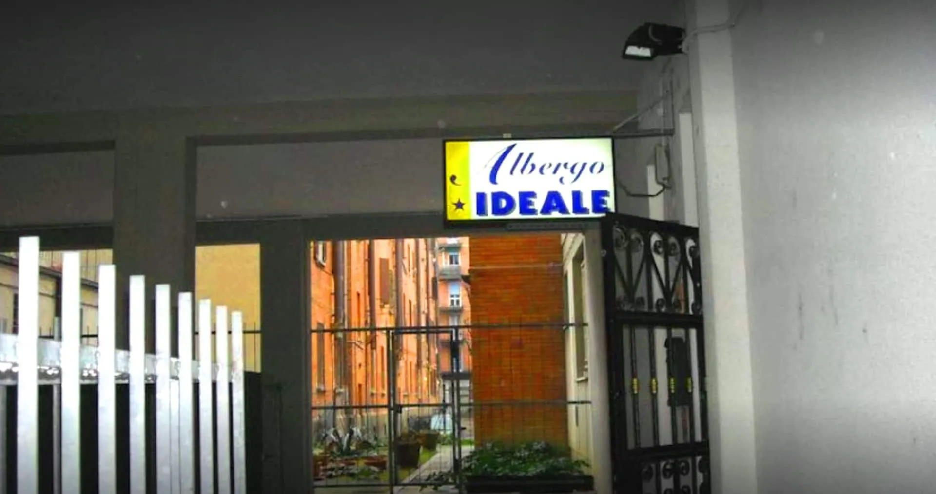 Apartment Caseospitali - Stazione5, Vicino Alla Stazione Ideale Per Due Bologna